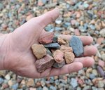 grauwacke_14_25_mm_hand